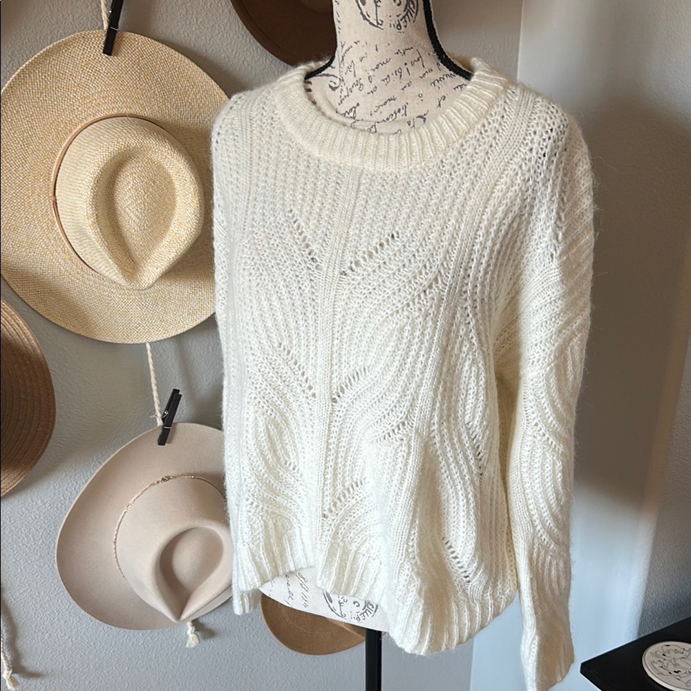 Madewell White Crew Neck Sweater with Textured Knit